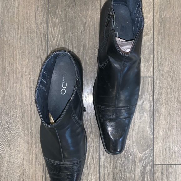 Aldo Men's Black Leather Ankle Boots - Picture 6 of 6